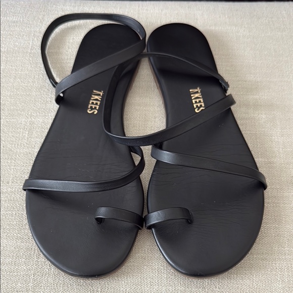 TKEES Women's Mia Napa Sandals - Picture 7 of 10